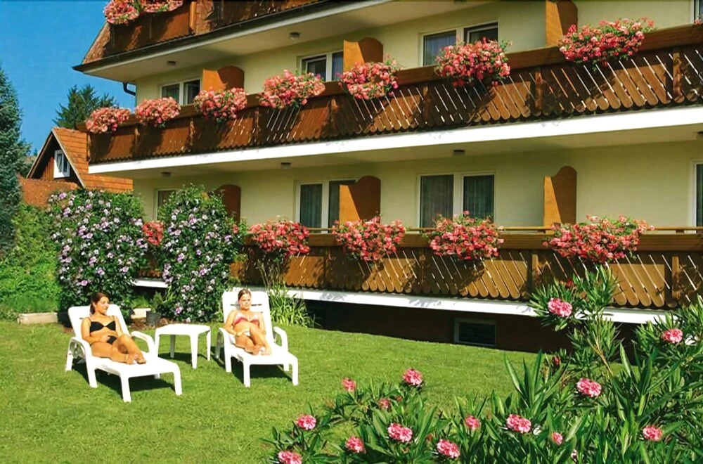 Kärnten ***