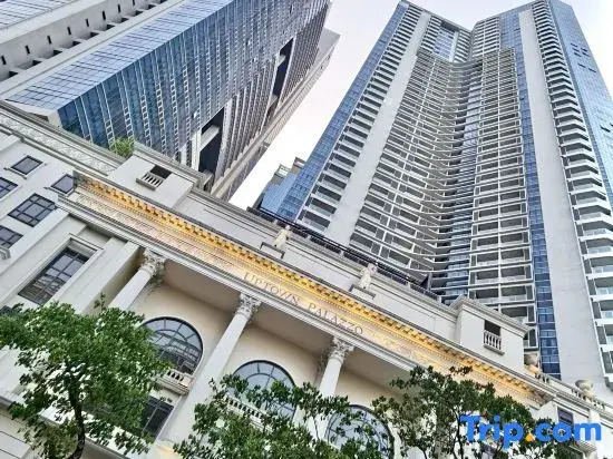 Uptown Parksuites by Chen