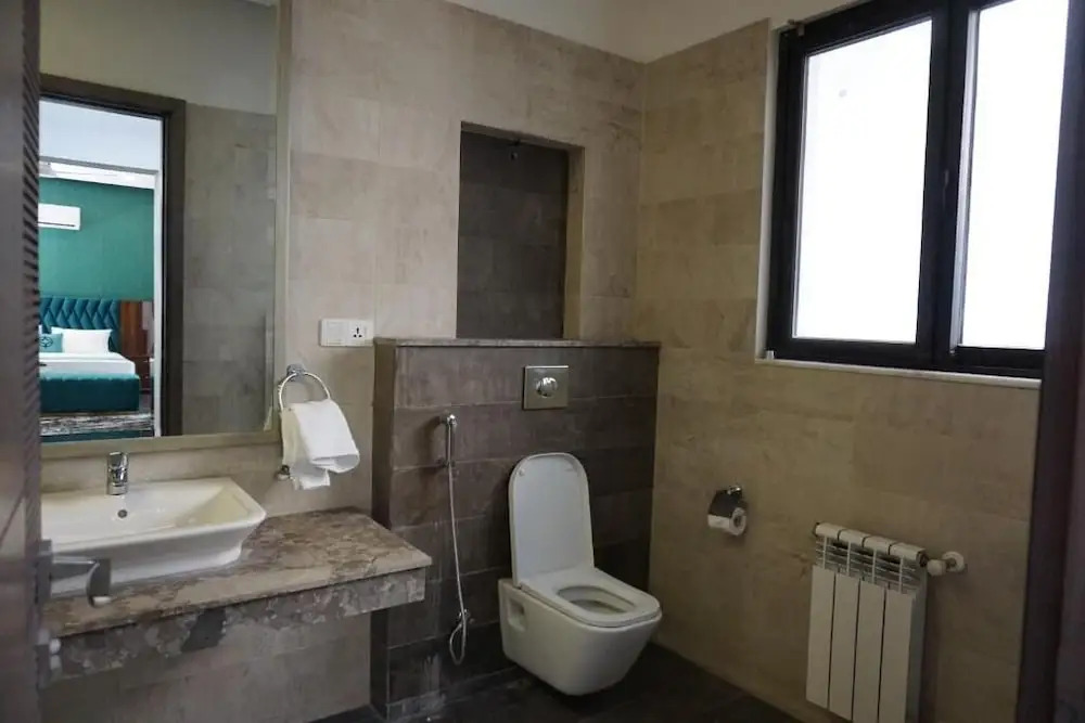 OXVUE Boutique Hotel