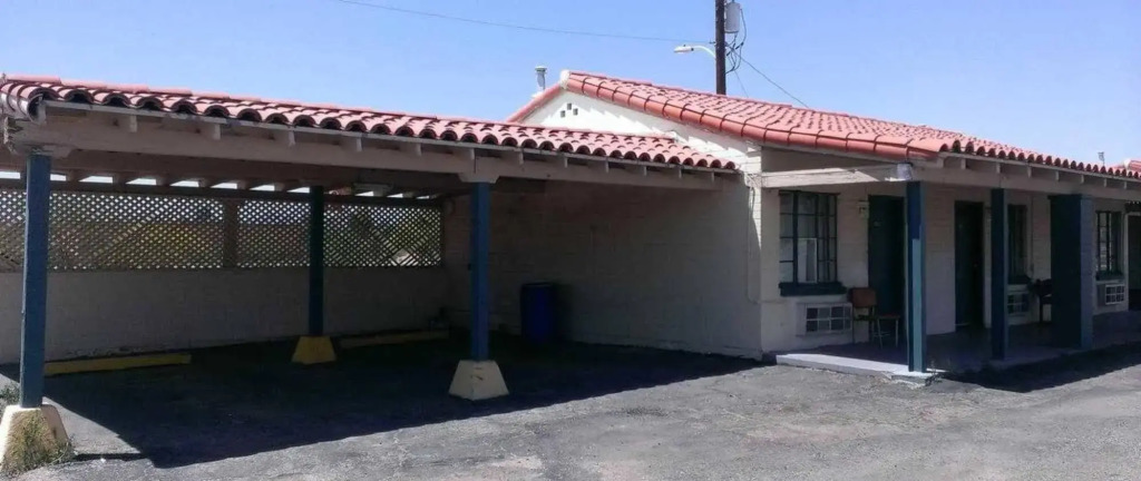 Economy Inn