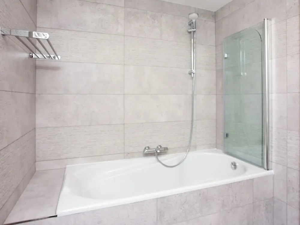 Lush Holiday Home with Private Swimming Pool in Tenneville