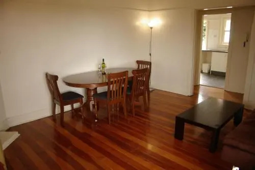 Accommodation Sydney Rockdale - 2 Bdr Pet Friendly Budget Apartment
