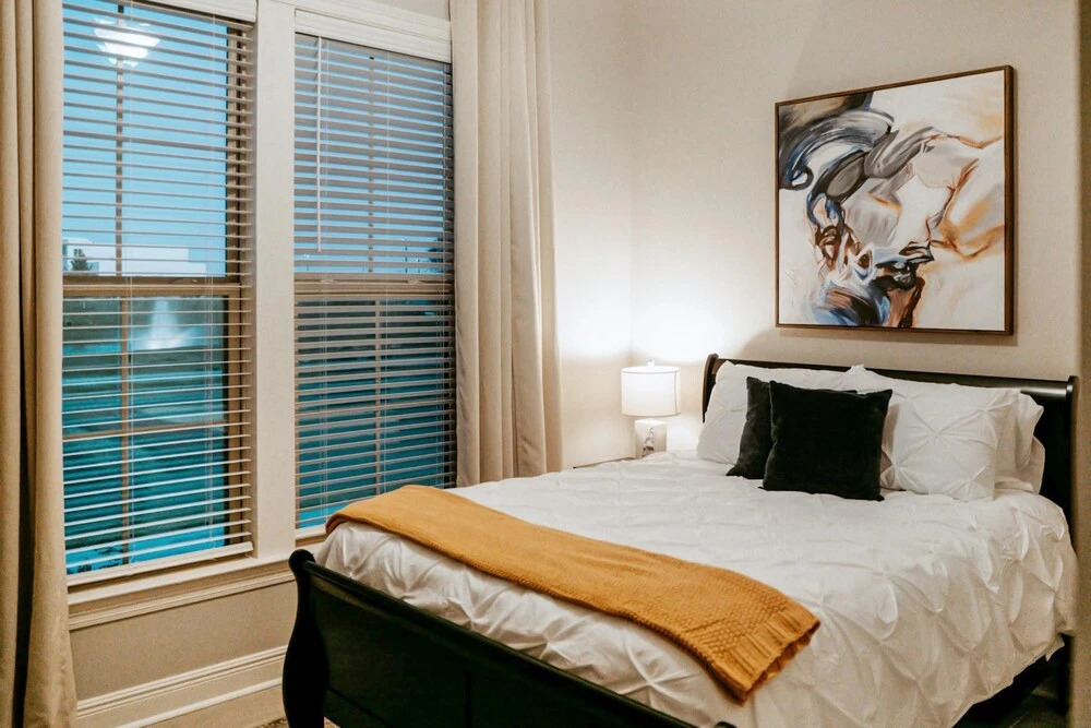 Brand New Contemporary Long Term Stay