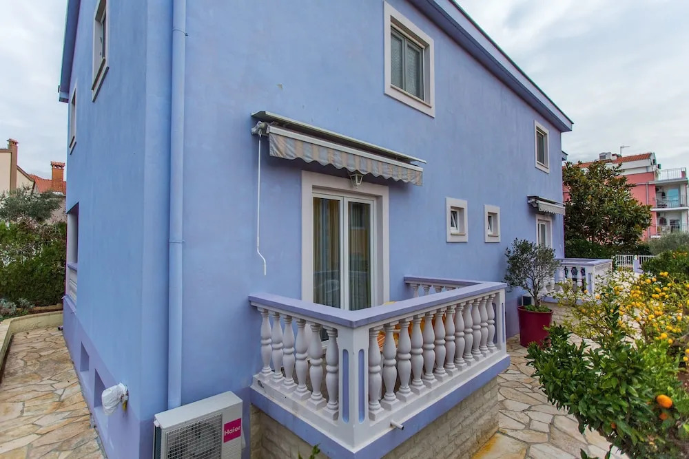 Apartments and Rooms Slavica