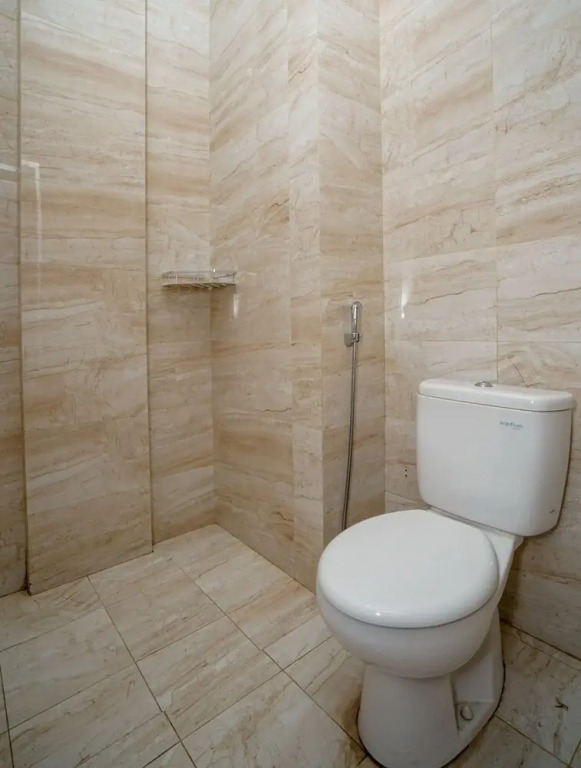 Oyo 932 Griya Mas Residence Syariah