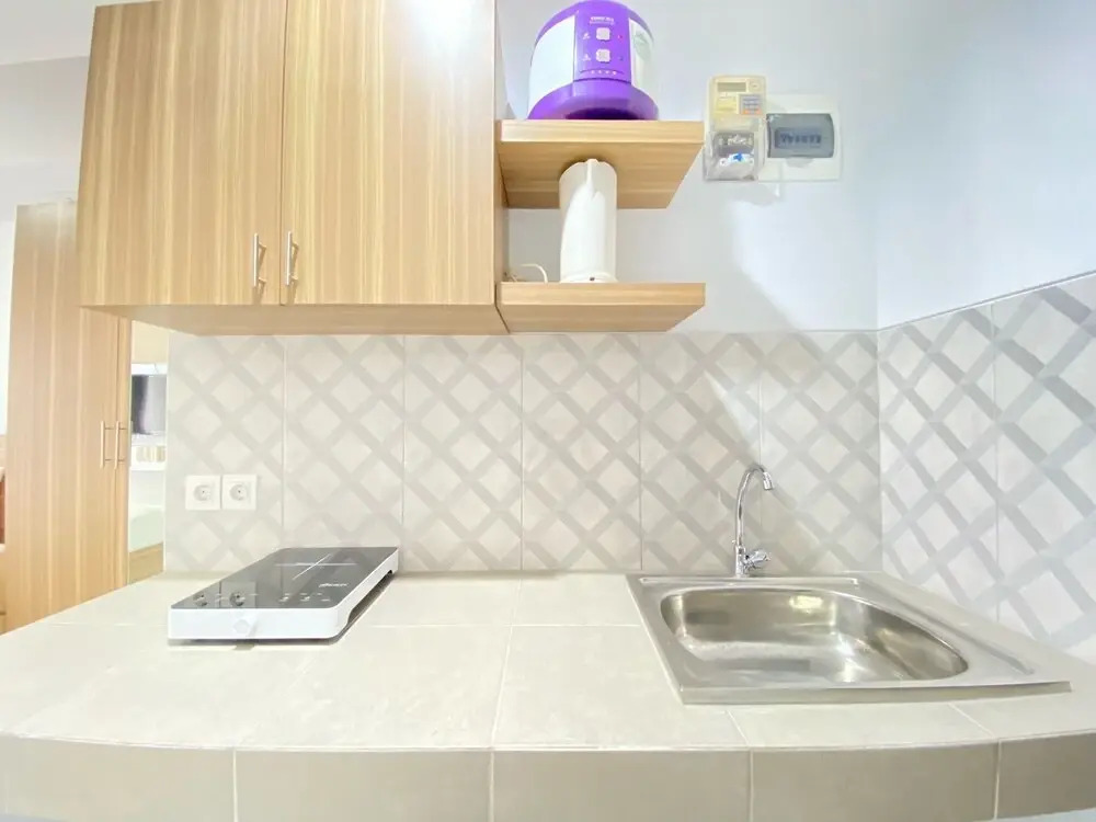 Cozy And Spacious Studio Room At Mekarwangi Square Apartment