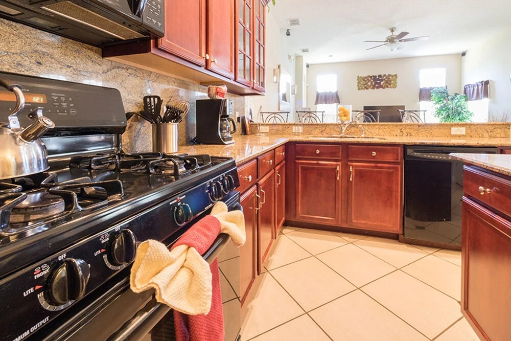 7950 Sea Pearl Circle