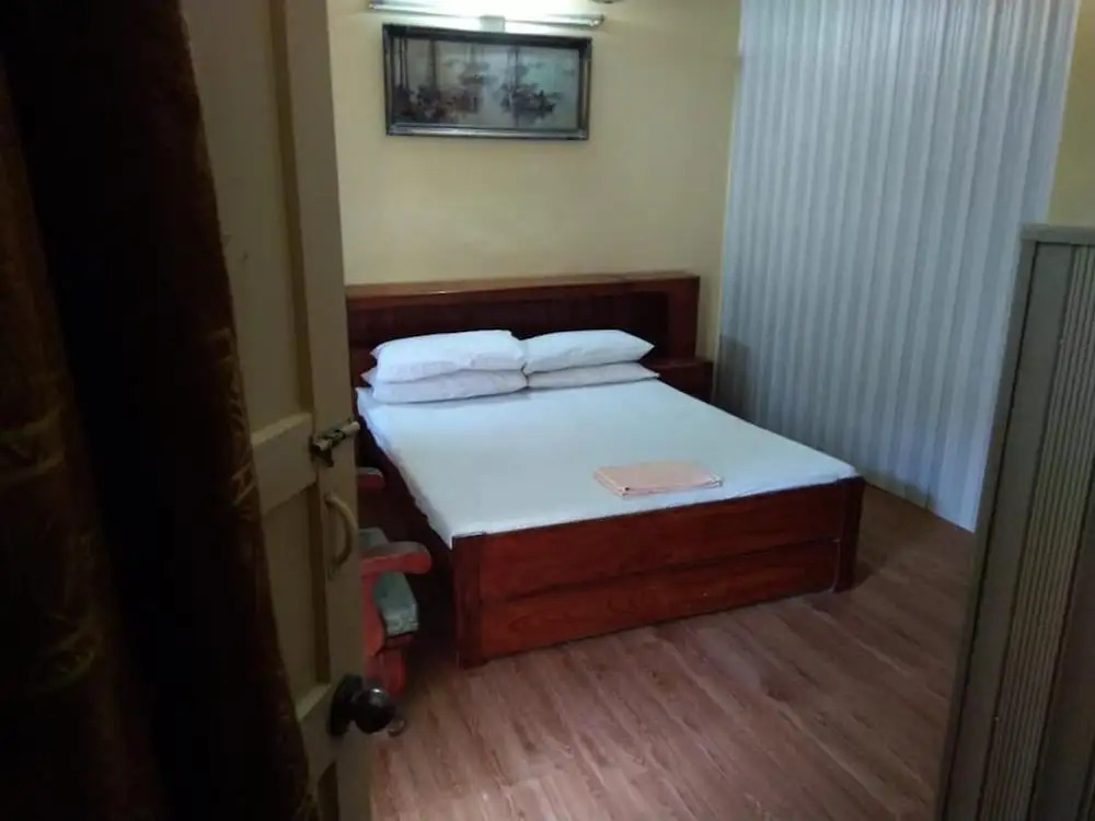 Zulfiqar Hotel