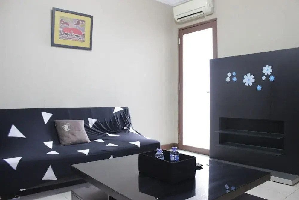Strategic & Cozy 2BR at Majesty Apartment near Maranatha Christian University