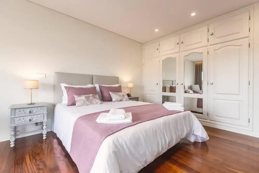 6-bed House - Sleeps 12 - Pool, Bbq, Pool Table