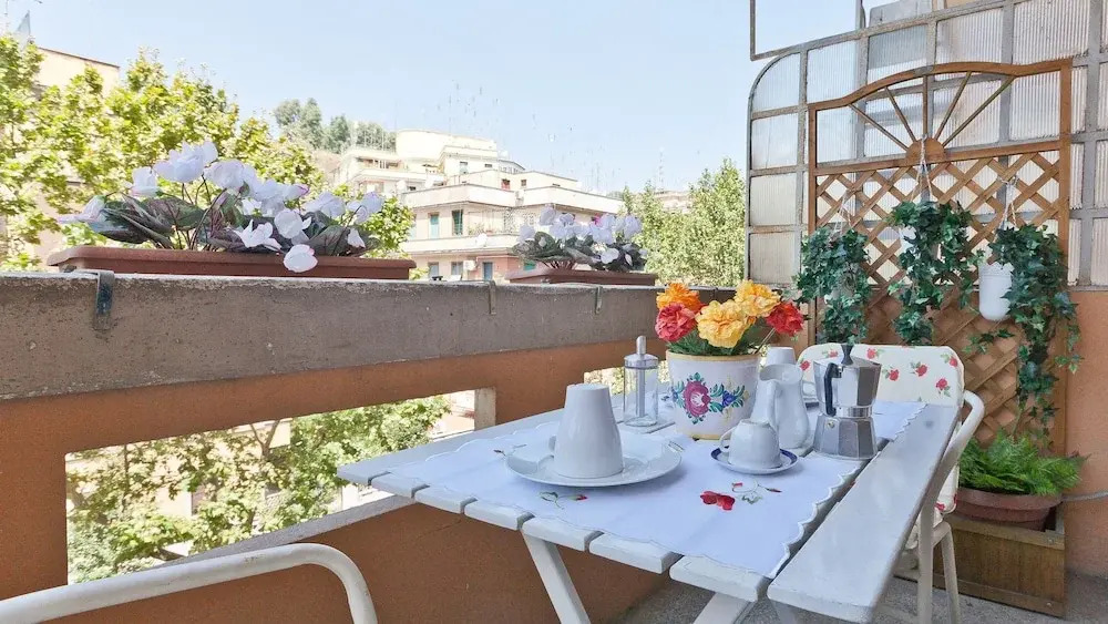 Rental In Rome Vatican Vintage Apartment