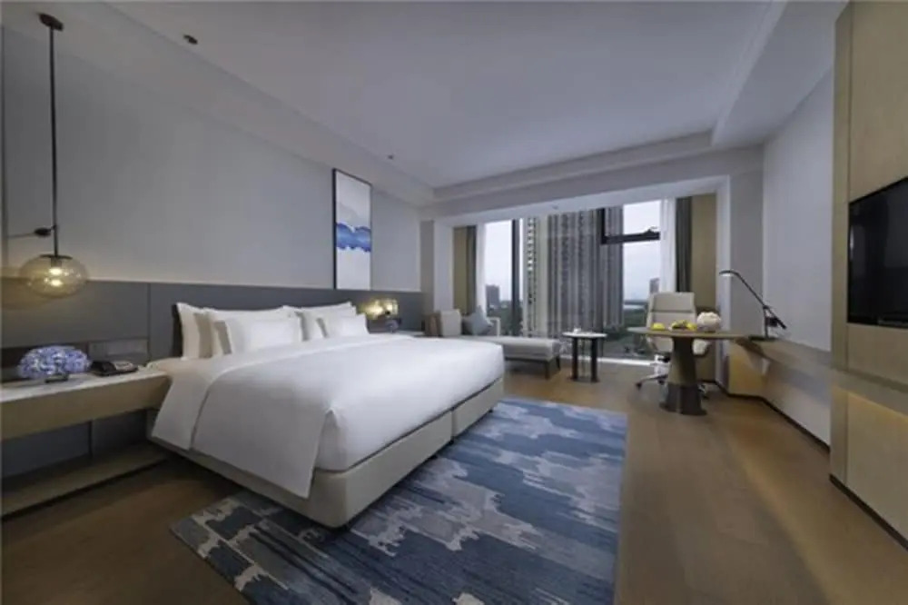 New Century Hotel Zhenhai