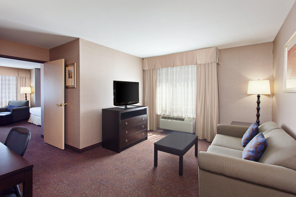 Holiday Inn Express & Suites Seattle Downtown - Lake Union by IHG