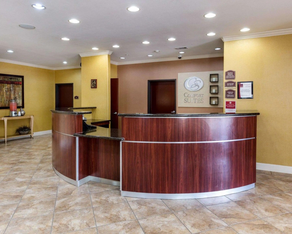 Comfort Suites Pearland