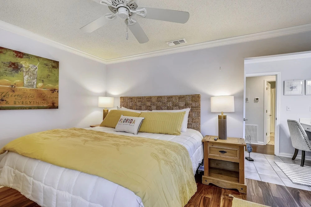 SPC 3203 - Recently Upgraded Pet Friendly 2 BR at Sandpiper Cove - Gorgeous unit by RedAwning