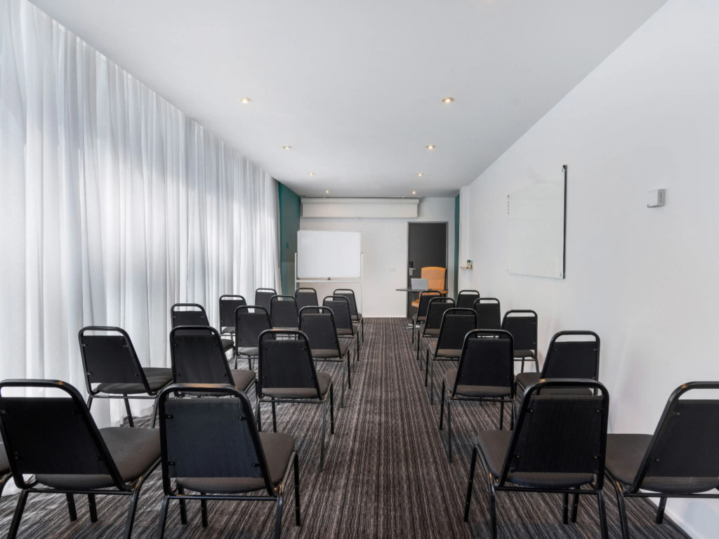 Park Regis Griffin Suites