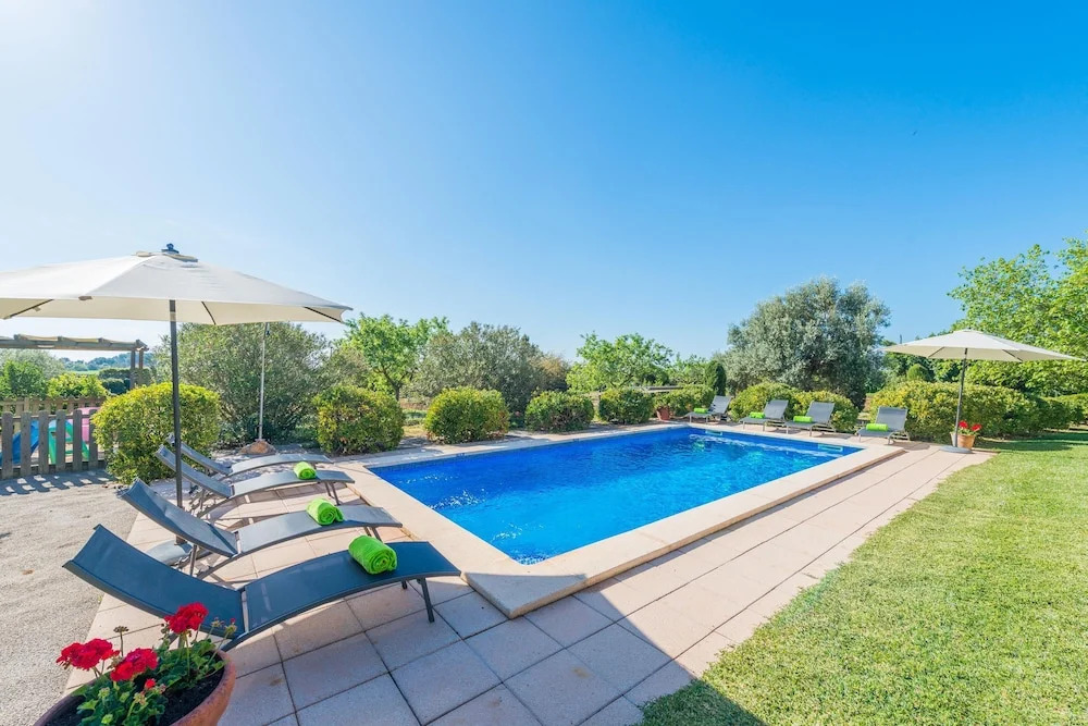 Sa Conca in Manacor With 6 Bedrooms and 4 Bathrooms