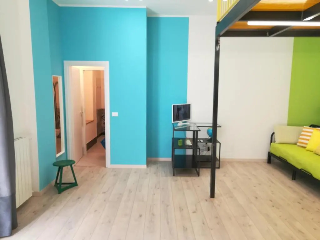 2 LOFTS guest house