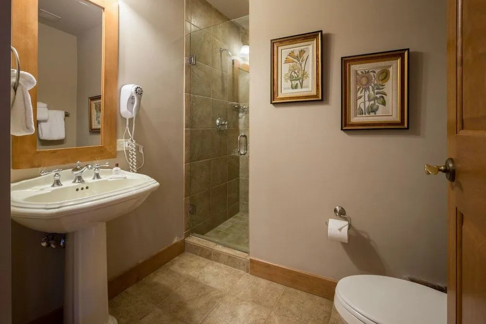 Lone Eagle #3017 - 1 Br Condo
