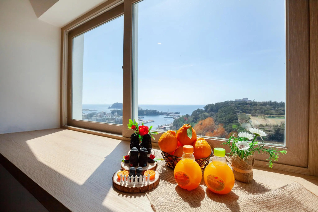 Heyy Seogwipo Hotel