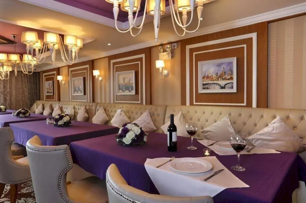 Wenhua Herton Hotel