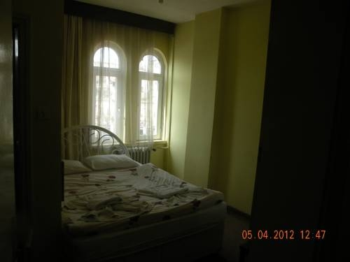 Hotel Zelve