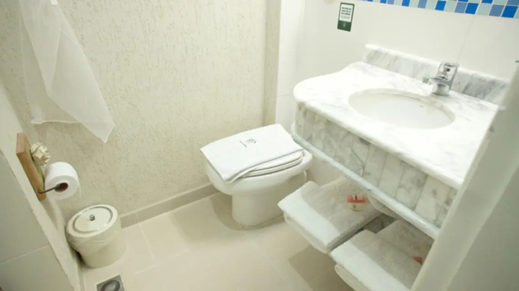 CHA Royal Plaza Hotel