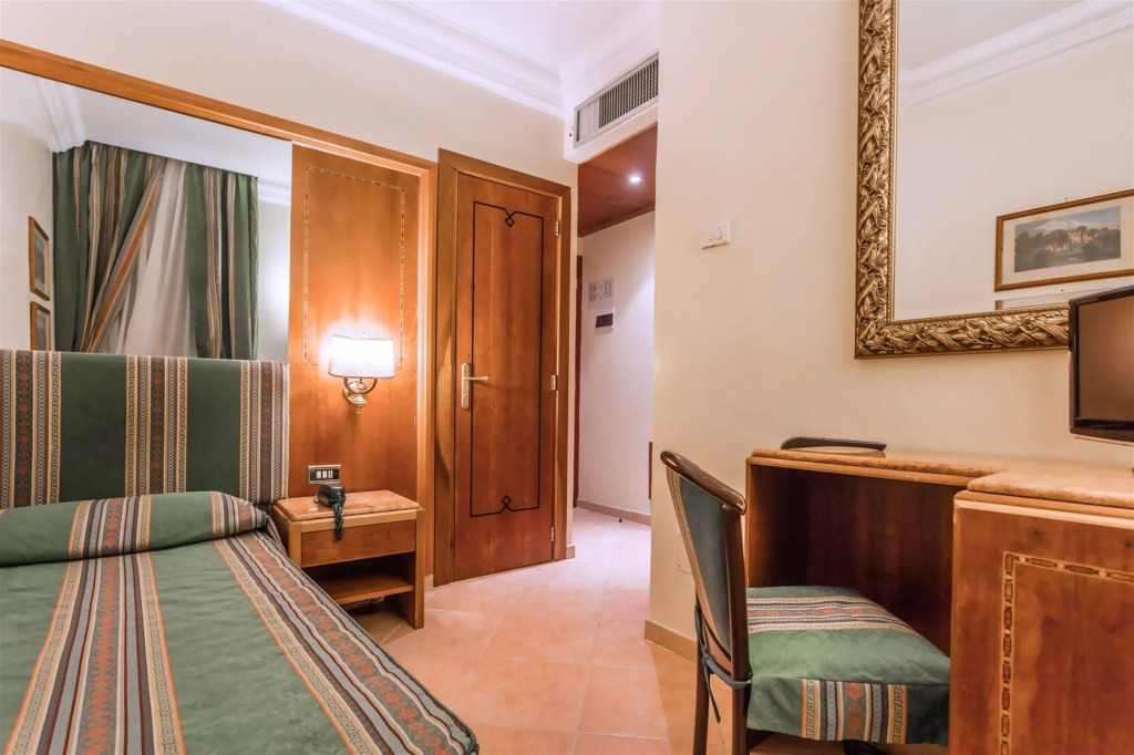 Raeli Hotel Floridia