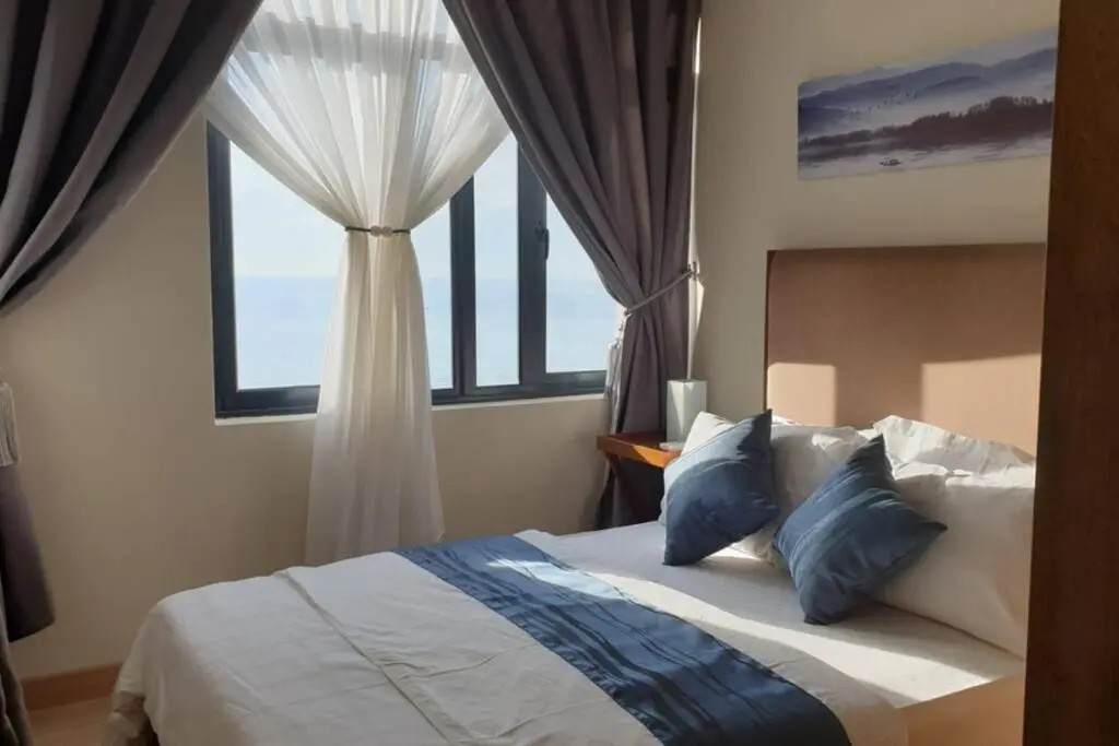 OPAHOME@ Timurbay Seafront Residence 2BR Family suite Seaview and Poolview