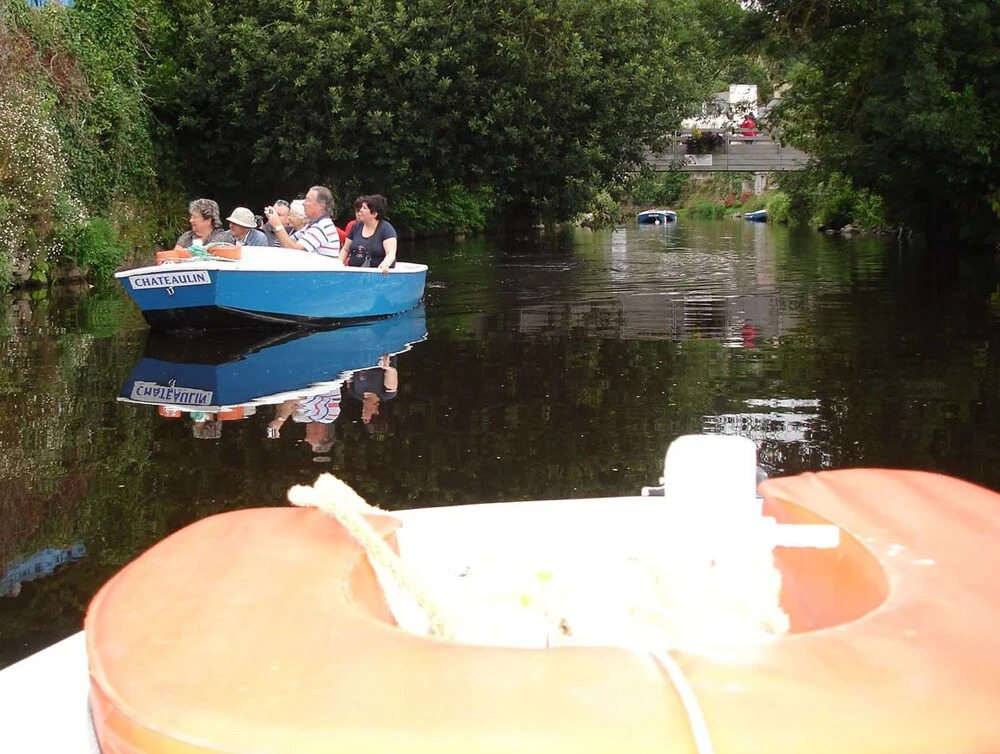 Au Bord de la Rive B&B