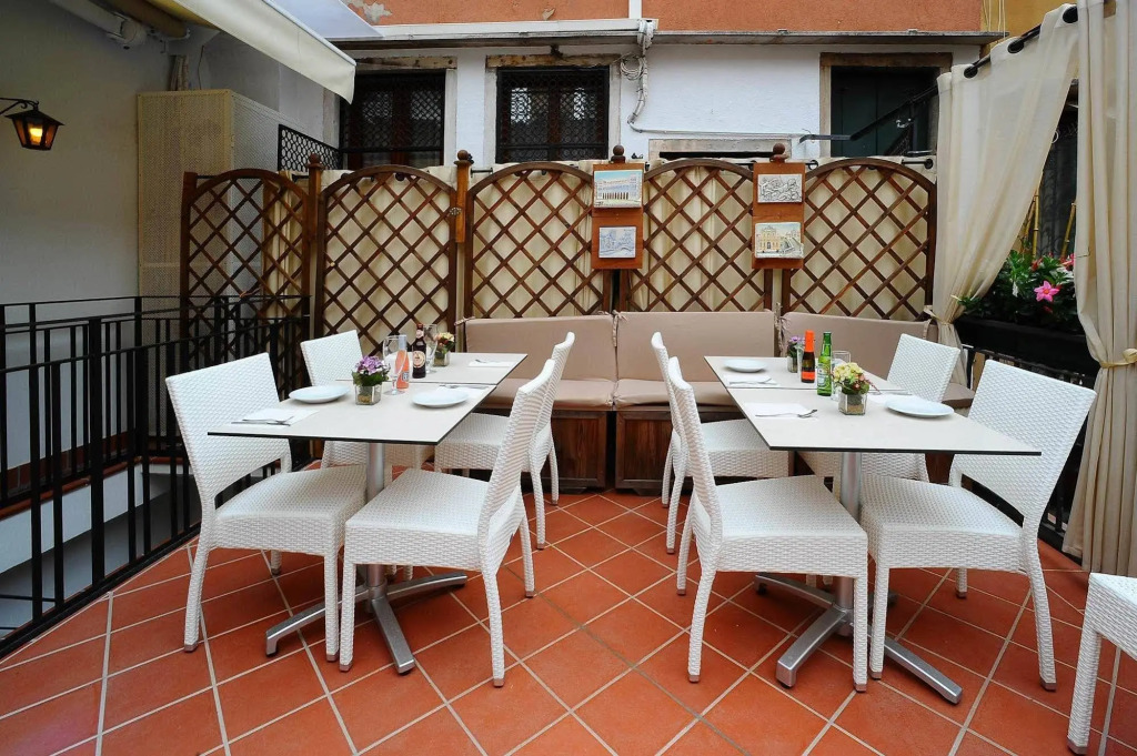 Hotel Fontana