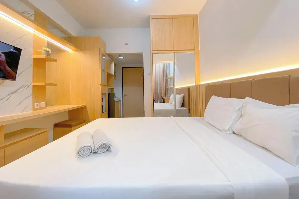 Wooden Nest Studio At The Alton Apartment