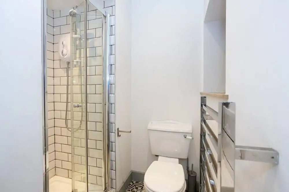 Unique 1 Bedroom Apartment by Pillo Rooms