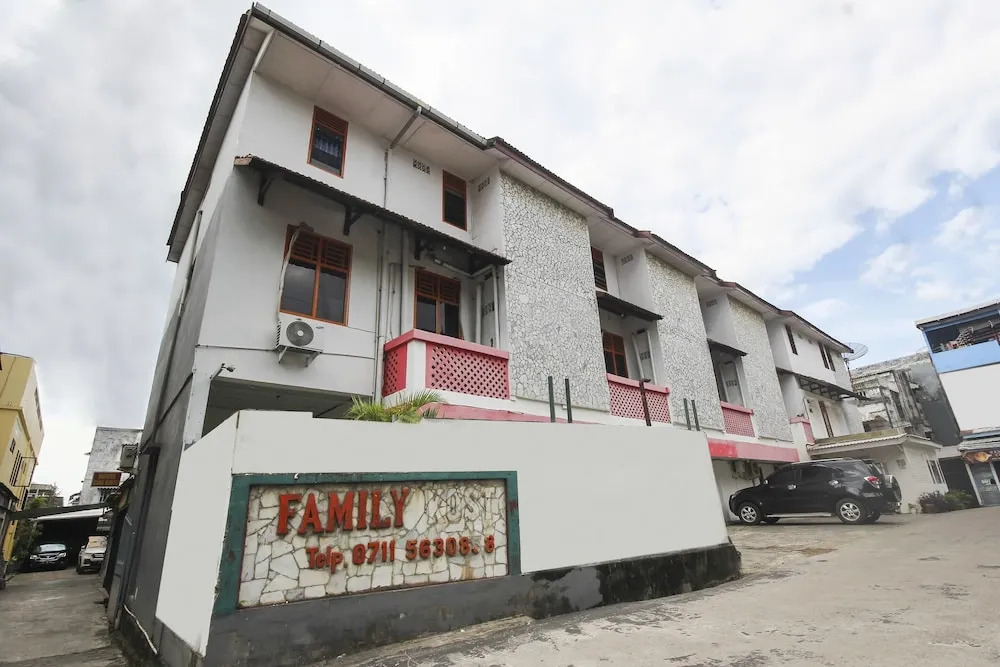 Wisma Family By Oyo Room