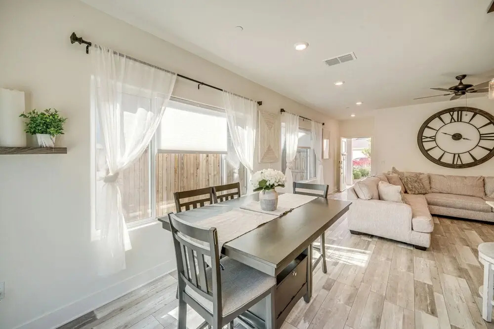 Charming Bakersfield Home w/ Yard & Patio!