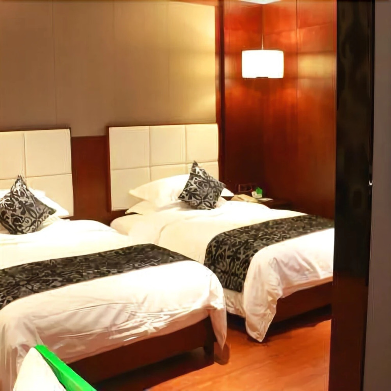 Hailong Hotel (Pangdonglai Life Plaza)