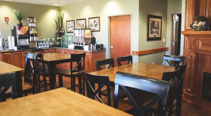 University Inn