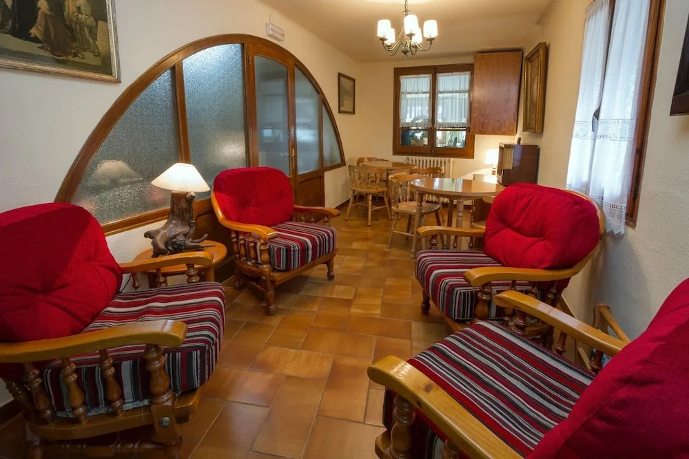 Hotel Farré Davall