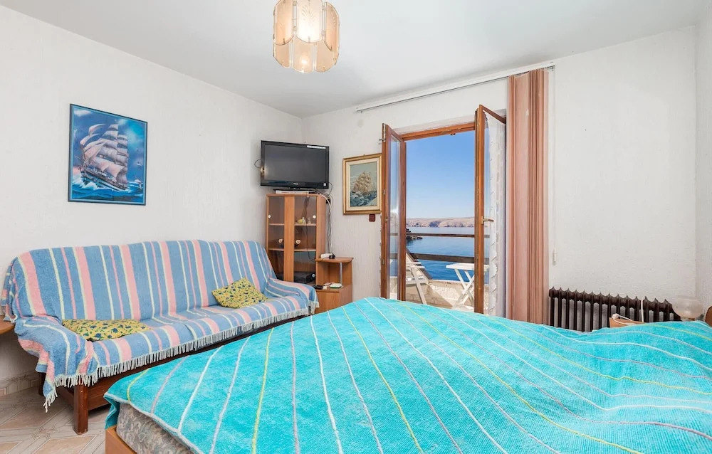 Awesome Home in Jablanac With Wifi and 2 Bedrooms