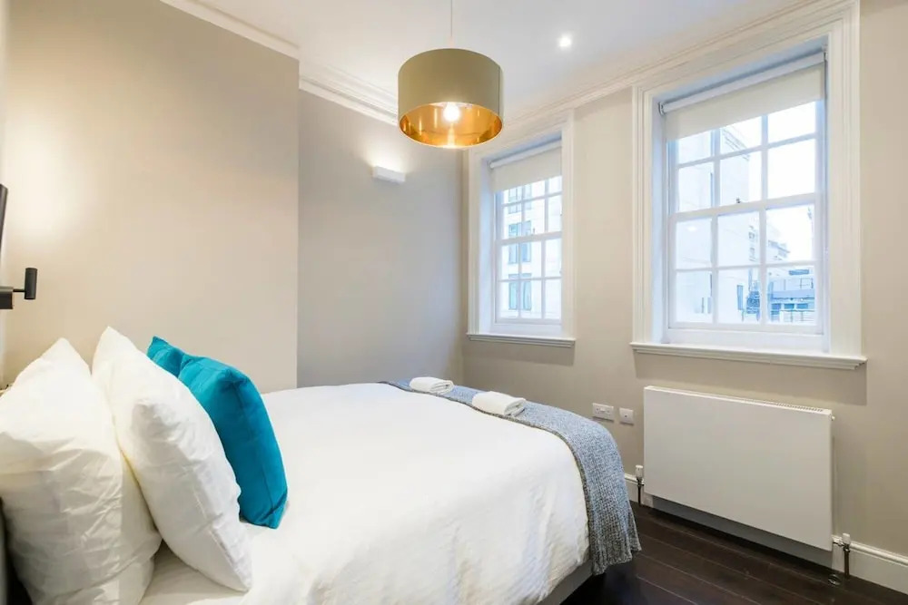 Elegant 2 bed Flat Close to Kensington Gardens!