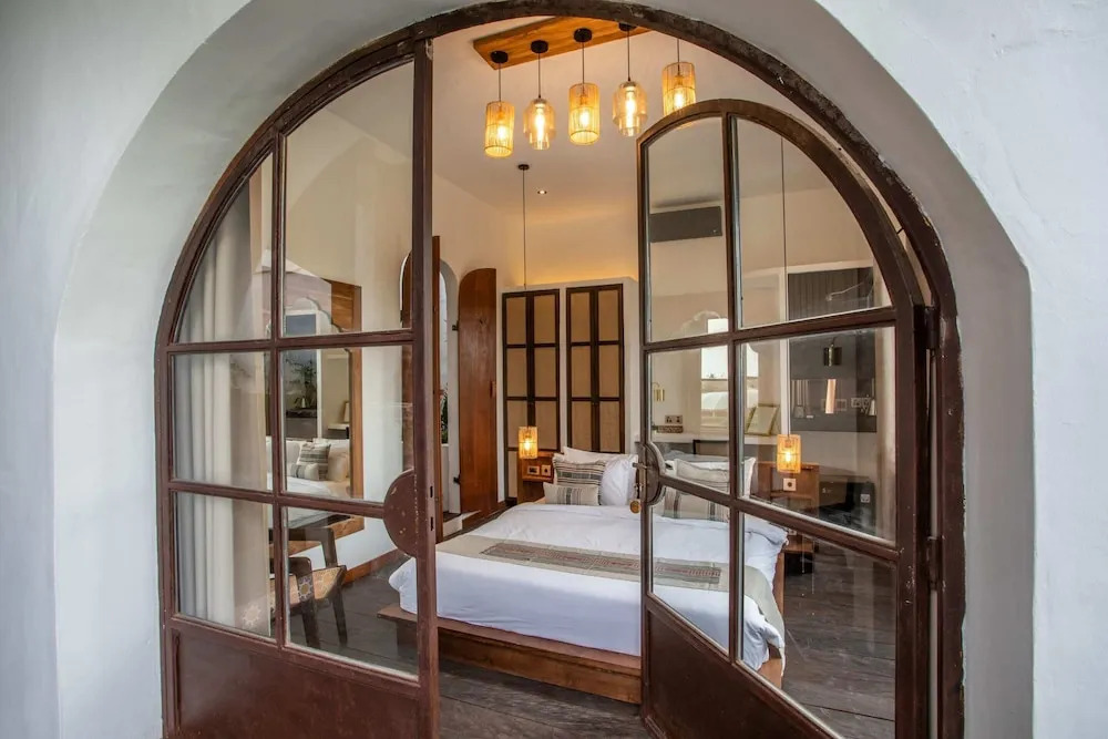 Tropical Private Villa, 3 BR, Canggu Ricefield View