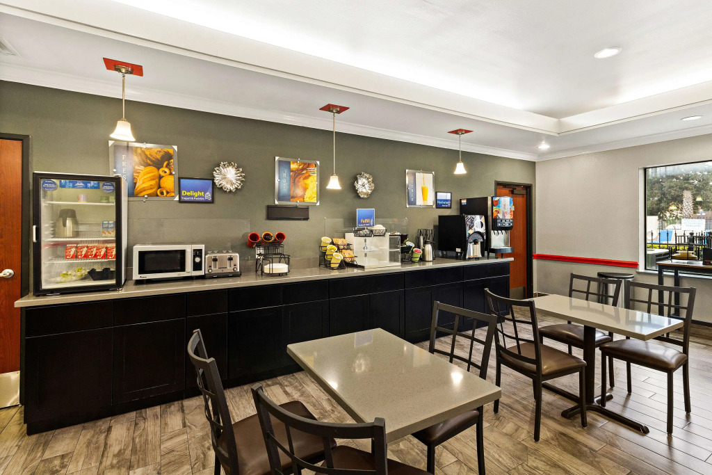 Best Western Galleria Inn & Suites