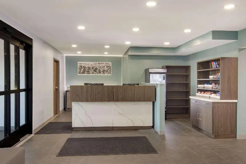 Rodeway Inn and Suites