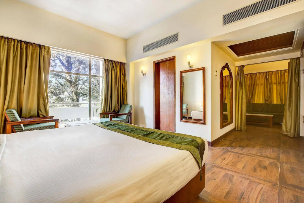 Hotel Ajanta Continental