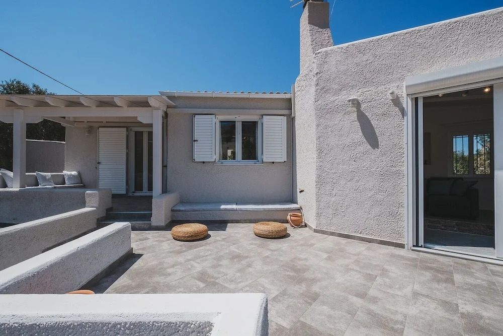 Large Private Villa Splendid Terraces & Views