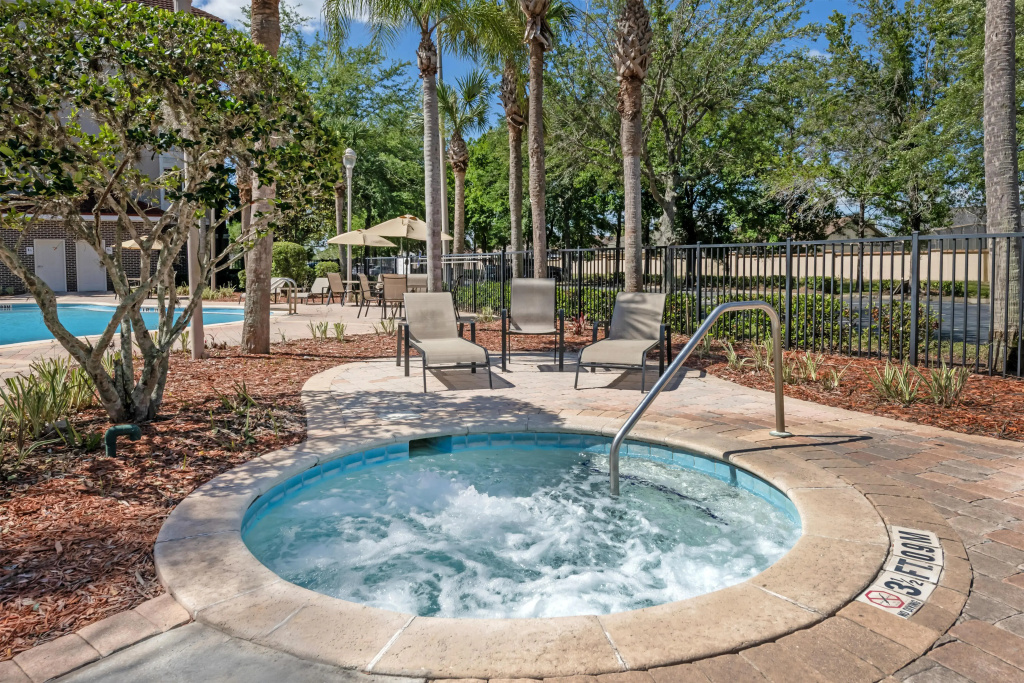 Best Western Plus Orlando Lake Buena Vista South Inn & Suites