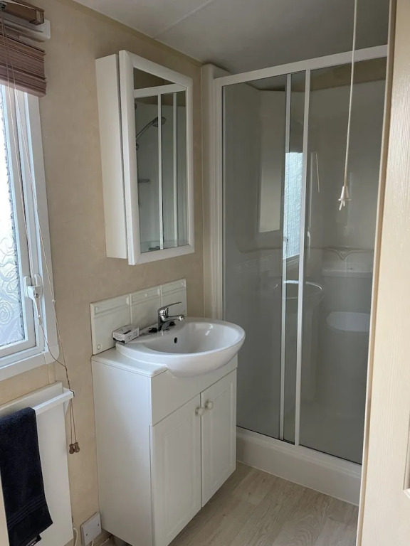 Beautiful 2-Bed Static caravan