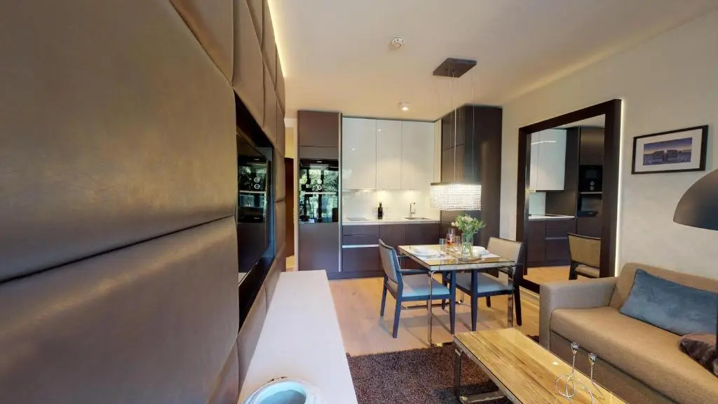 White Pearl Apartment 3.06