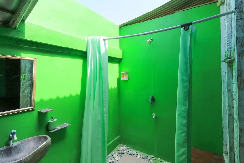 The Green Groves Hostel