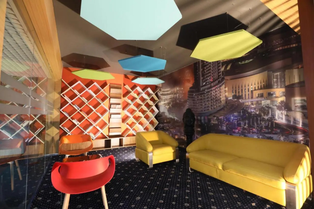 Sky Suites Huda City Center